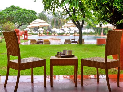 PoolView1-400x300